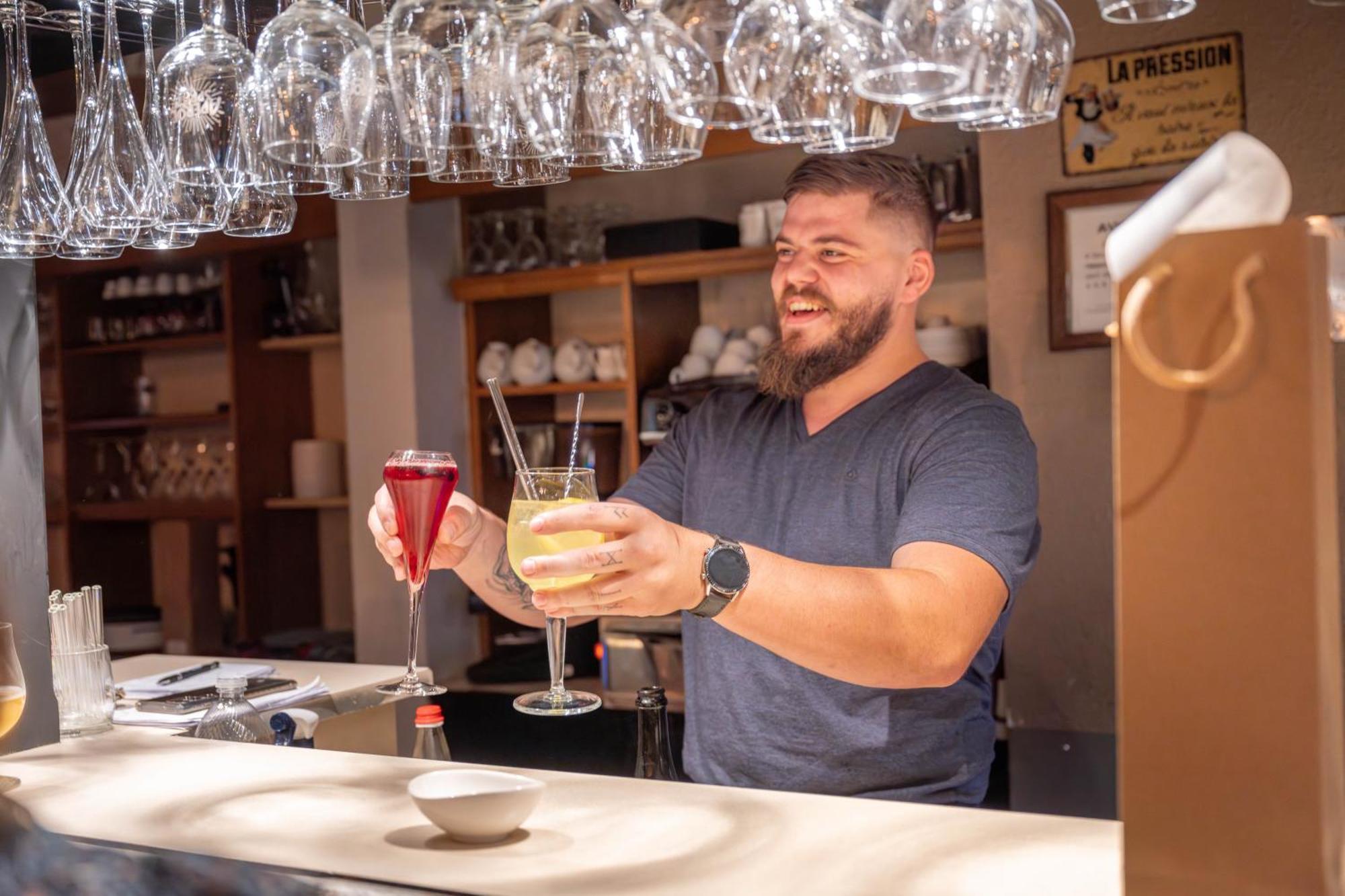 Hotel Colmar Vignes إِجويشا المظهر الخارجي الصورة